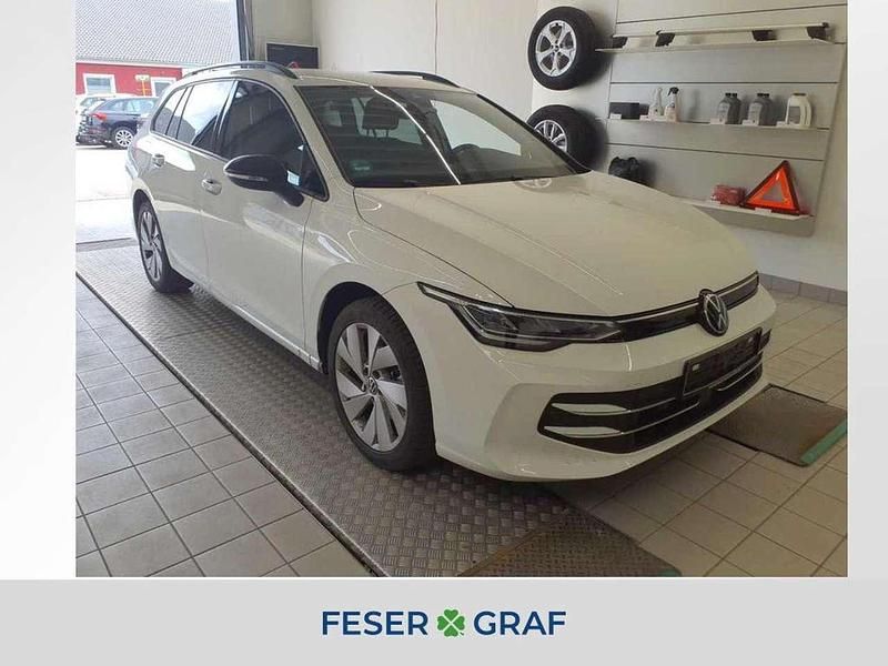 Pure white Gebraucht 2025 VW Golf VIII Goal Kombi | 26.970 € (Guter Preis) - Bild 1/4