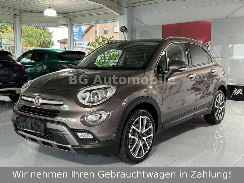 Grau Gebraucht 2015 Fiat 500X Cross Plus SUV | 8.990 € (Fairer Preis) - Bild 1/4