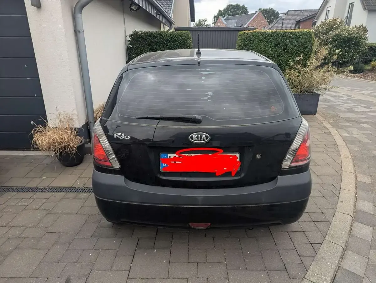 Gebraucht Kia Rio Attract 97 PS (71 kW) 2009 Kleinwagen