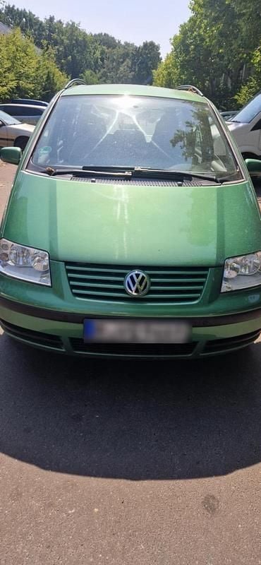 Grün Gebraucht 2003 VW Sharan Van / Kleinbus | 1.500 € (Superpreis) - Bild 1/4