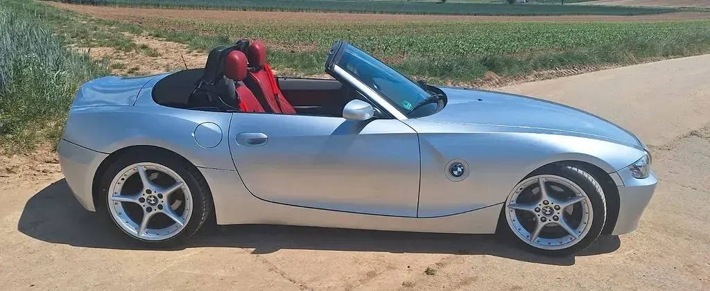 Gebraucht BMW Z4 Sport Line 192 PS (141 kW) 2003 Silber Cabrio