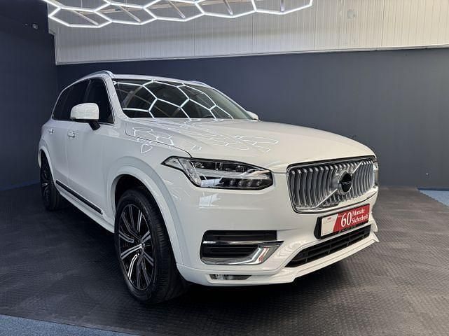 Weiß Gebraucht 2021 Volvo XC90 Inscription SUV | 42.900 € (Fairer Preis) - Bild 1/4