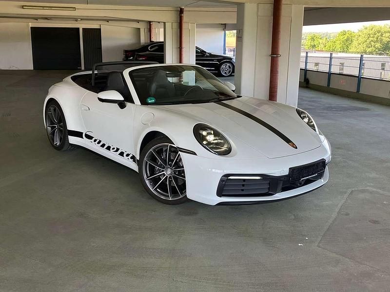 Weiß Gebraucht 2023 Porsche 911 Carrera Cabriolet Cabrio | 114.990 € - Bild 1/4