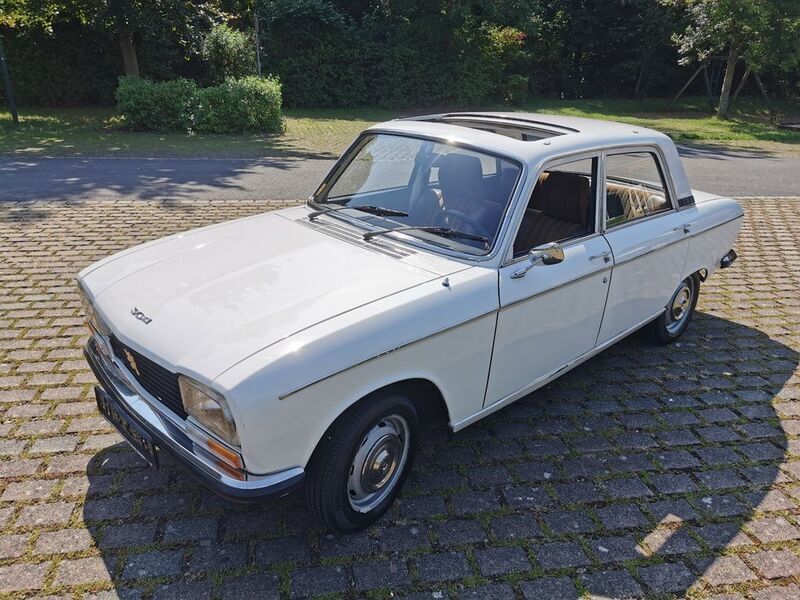 Weiß Gebraucht 1976 Peugeot 304 Limousine | 9.304 € - Bild 1/4