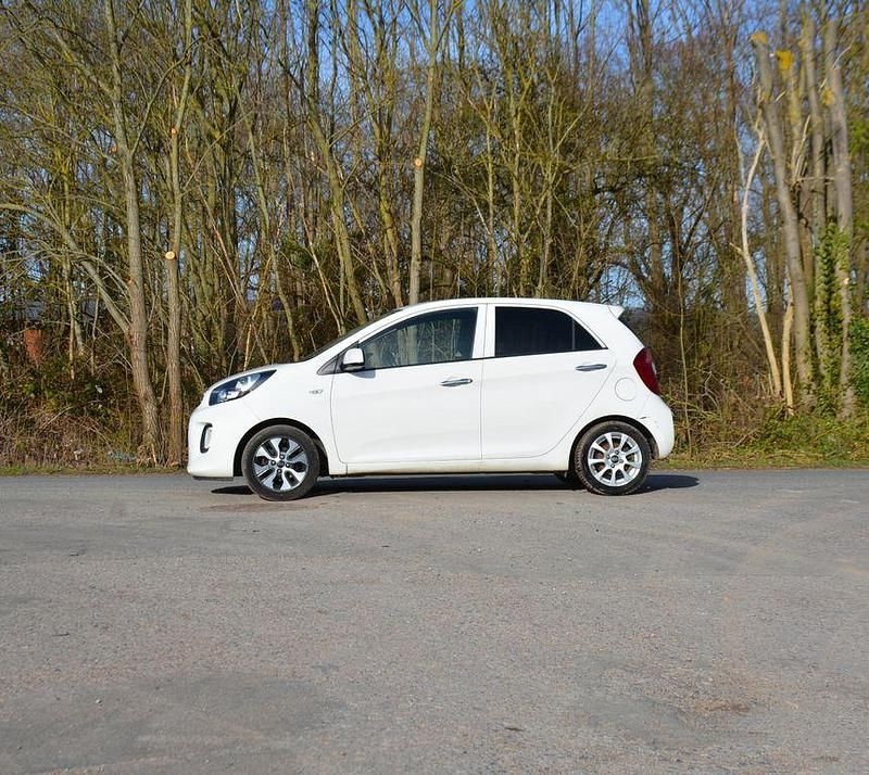 Gebraucht Kia Picanto 67 PS (49 kW) 2016 Weiß Kleinwagen