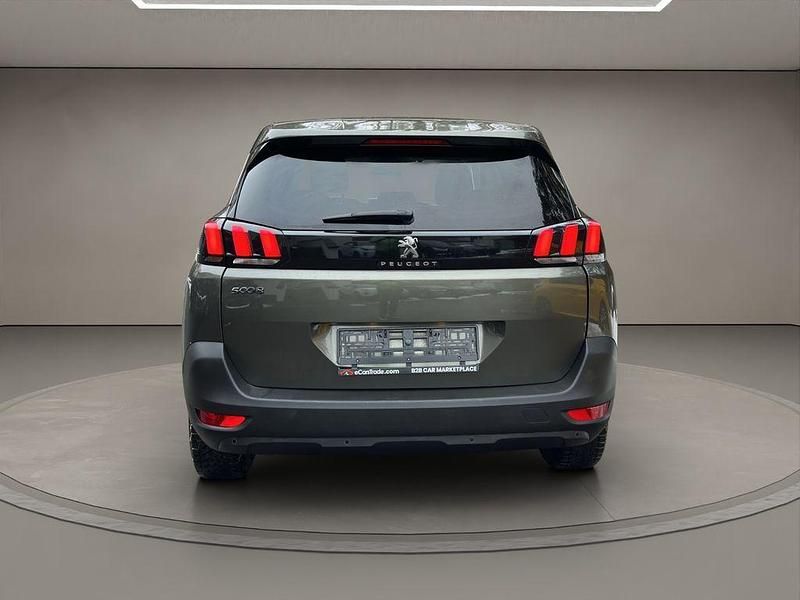 Gebraucht Peugeot 5008 131 PS (96 kW) 2020 Grau SUV
