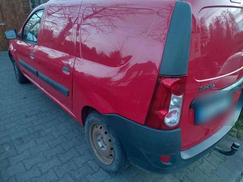 Gebraucht Dacia Logan 75 PS (55 kW) 2010 Rot Limousine