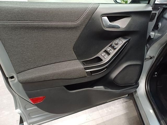 Gebraucht Ford Puma Titanium 125 PS (91 kW) 2022 Silber SUV