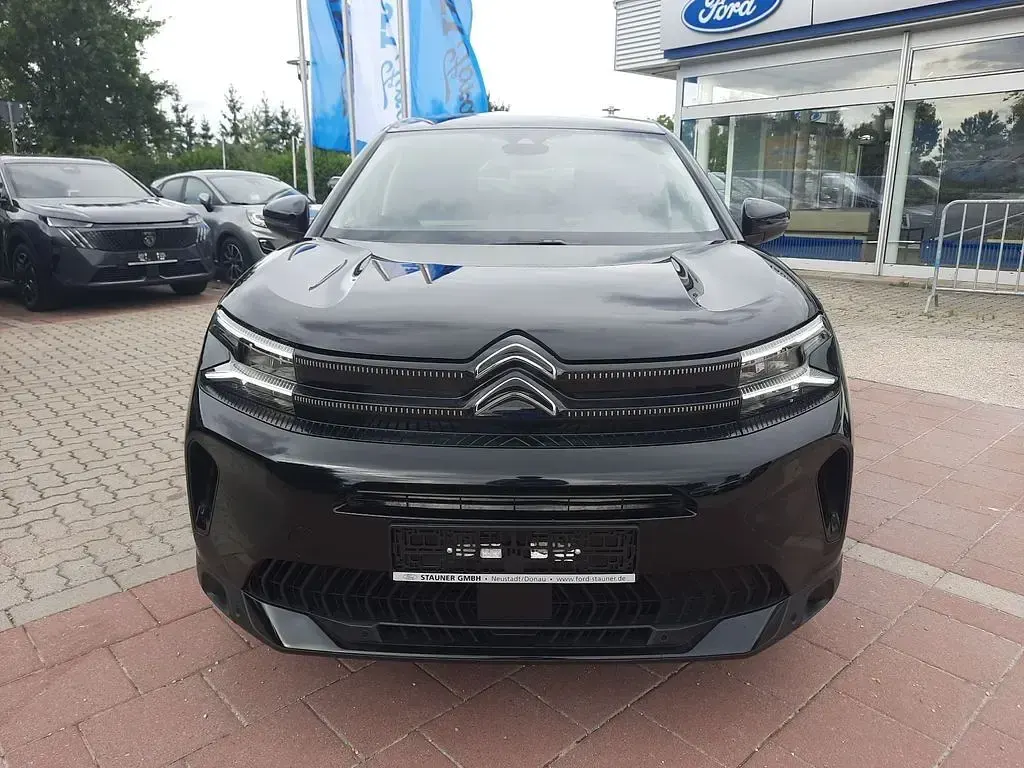 Gebraucht Citroën C5 Aircross 136 PS (100 kW) 2025 Lackierung schwarz perla nera/ty (metallic) SUV
