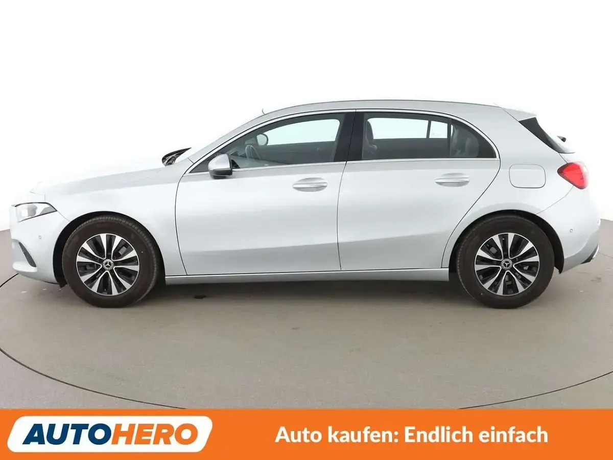 Gebraucht Mercedes A200 163 PS (119 kW) 2018 Gray Limousine