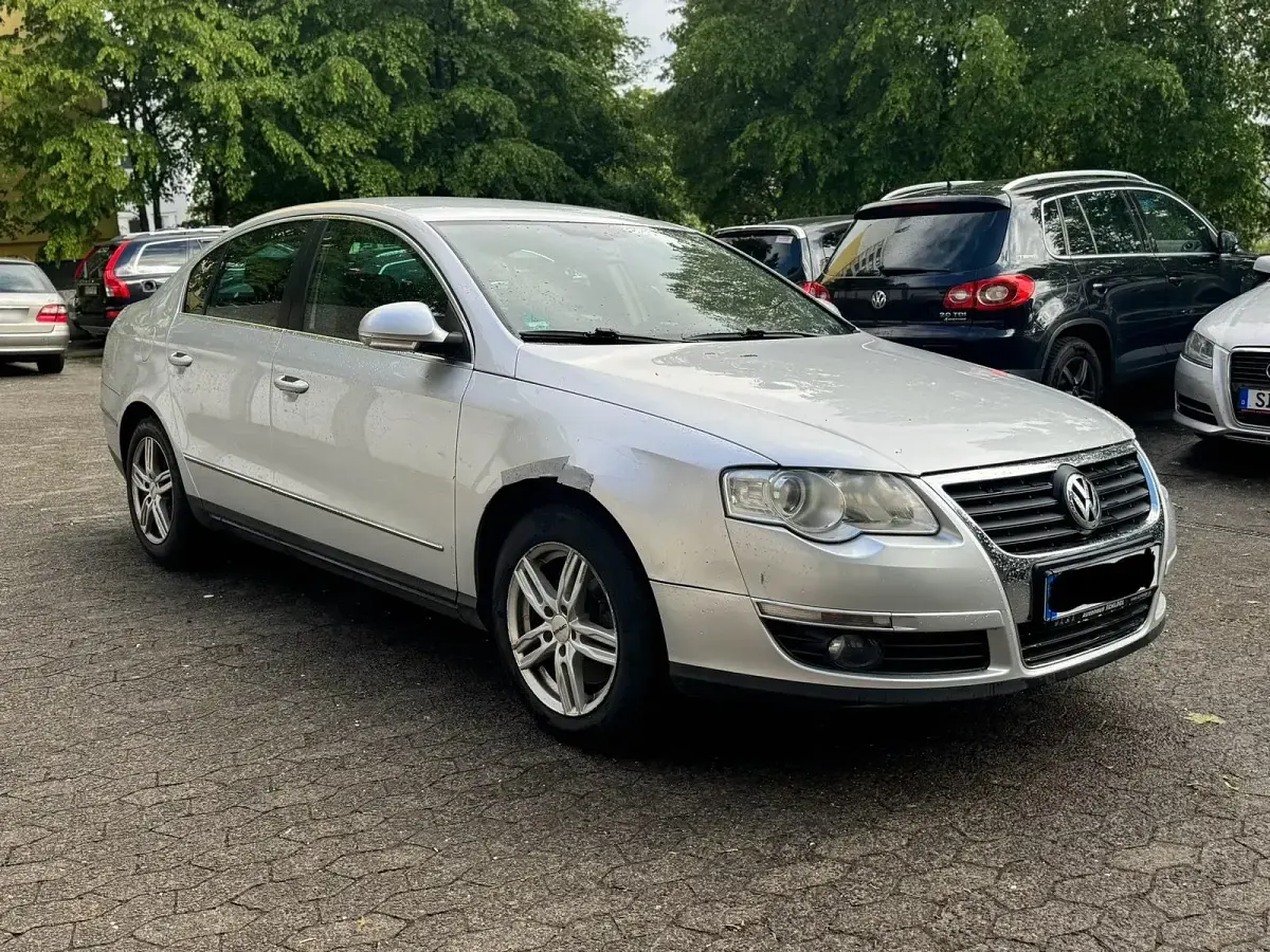 Gebraucht VW Passat 116 PS (85 kW) 2008 Silber Limousine