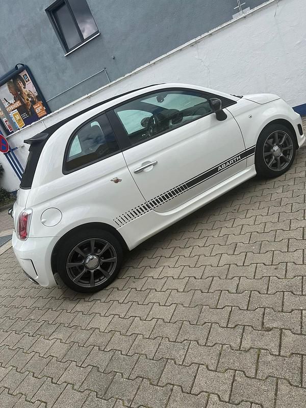 Weiß Gebraucht 2014 Fiat 500 Abarth Cabrio | 10.700 € (Guter Preis) - Bild 1/4