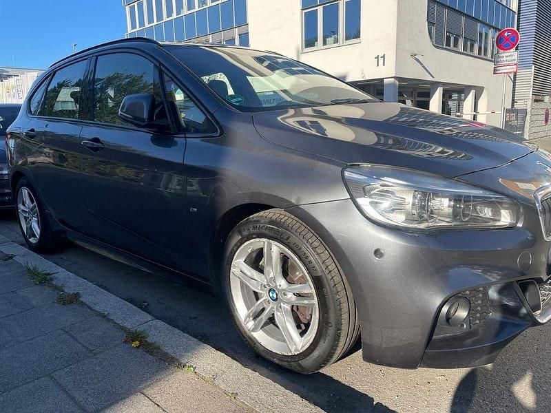 Gebraucht BMW 218 Active Tourer M Sport 150 PS (110 kW) 2015 Grau Van / Kleinbus