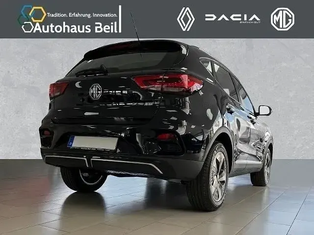 Gebraucht MG ZS Luxury 130 kW (177 PS) 2022 Schwarz(metallic) Limousine