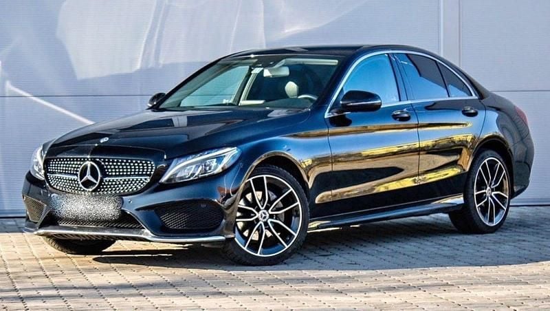 Schwarz Gebraucht 2018 Mercedes C220 Limousine | 14.000 € (Superpreis) - Bild 1/4