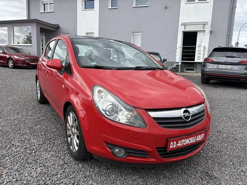 Magmarot/flame red Gebraucht 2010 Opel Corsa Innovation Kleinwagen | 1.800 € (Superpreis) - Bild 1/4
