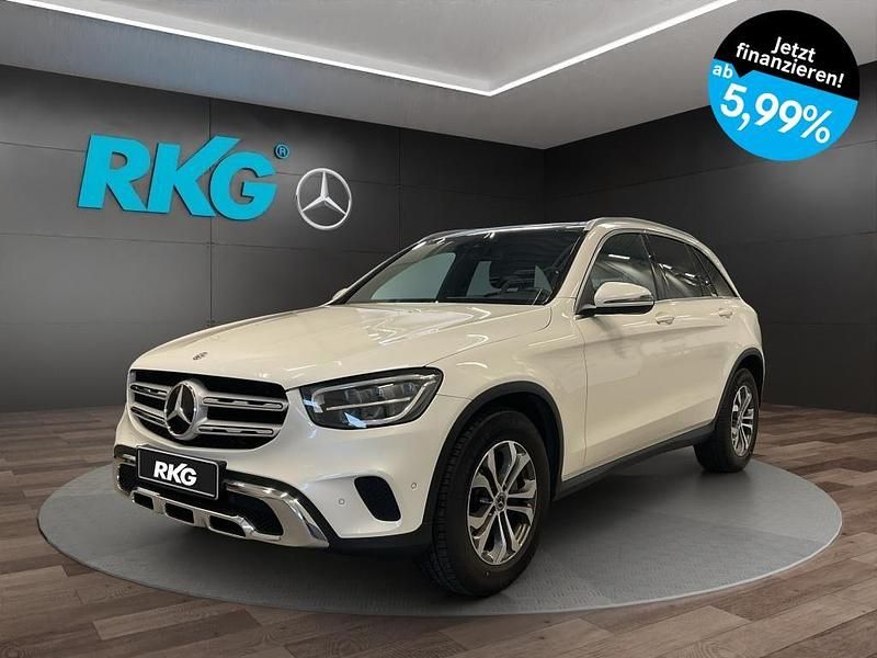 Weiß Gebraucht 2020 Mercedes GLC220 Exclusive SUV | 34.790 € (Fairer Preis) - Bild 1/4