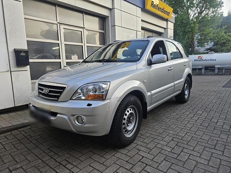 Gebraucht Kia Sorento 170 PS (125 kW) 2009 Silber SUV