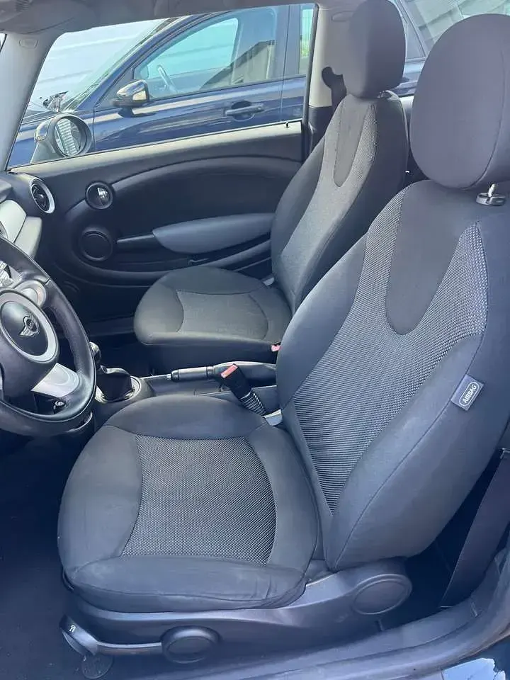 Gebraucht Mini ONE 95 PS (69 kW) 2008 Astro black metallic Kleinwagen