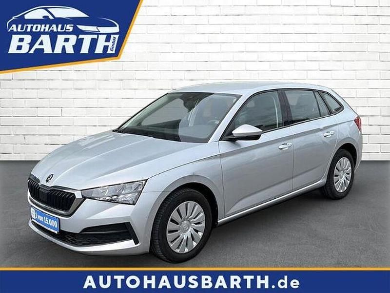 Brilliantsilber metallic (metallic) Gebraucht 2020 Skoda Scala Active Kleinwagen | 14.990 € (Guter Preis) - Bild 1/4