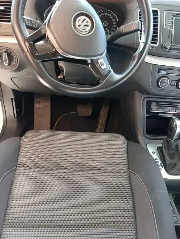 Gebraucht VW Sharan 150 PS (110 kW) 2019 Weiß Van / Kleinbus