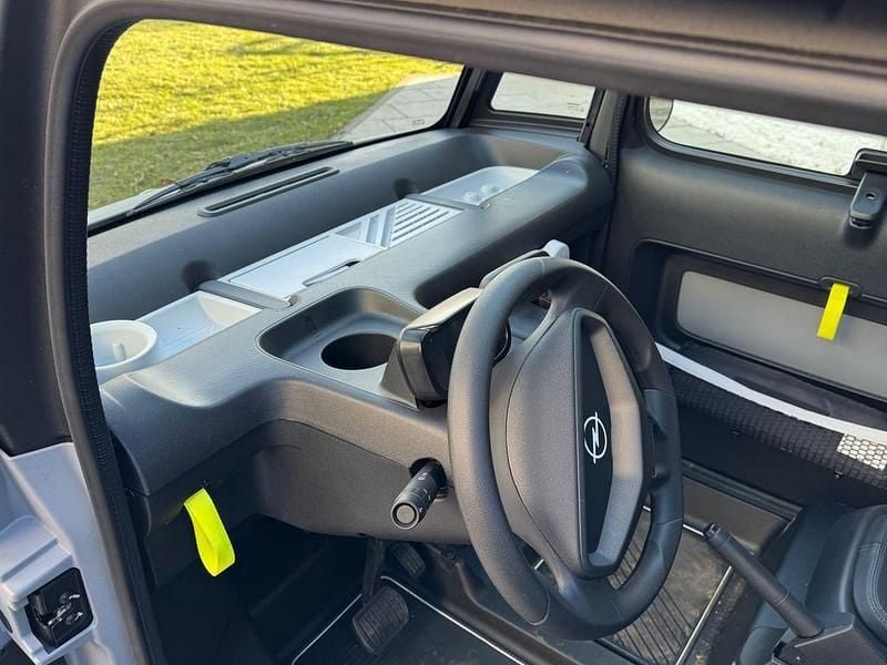 Neu Opel Rocks-e Rocks 2025 Grau Kleinwagen