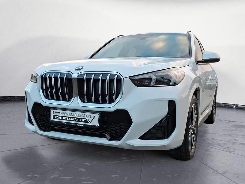 Weiß Gebraucht 2024 BMW X1 M Sport SUV | 38.490 € (Etwas zu teuer) - Bild 1/4