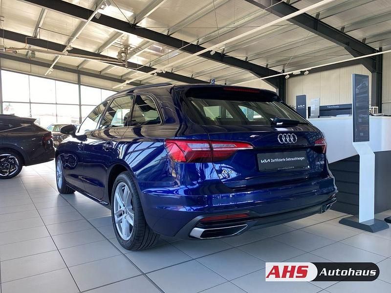 Usata Audi A4 Advanced 163 CV (119 kW) 2020 Blu Station wagon