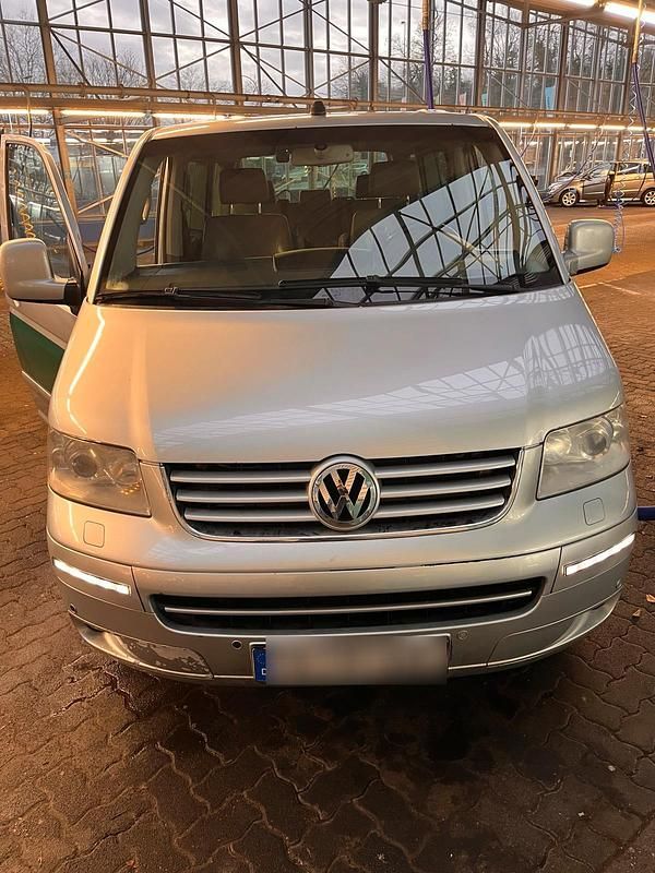 Silber Gebraucht 2005 VW Multivan Van | 9.000 € (Teuer) - Bild 1/4