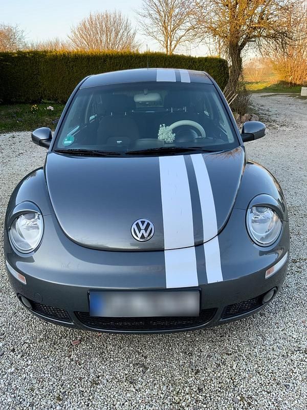 Gebraucht VW New Beetle 102 PS (75 kW) 2009 Grau Kleinwagen