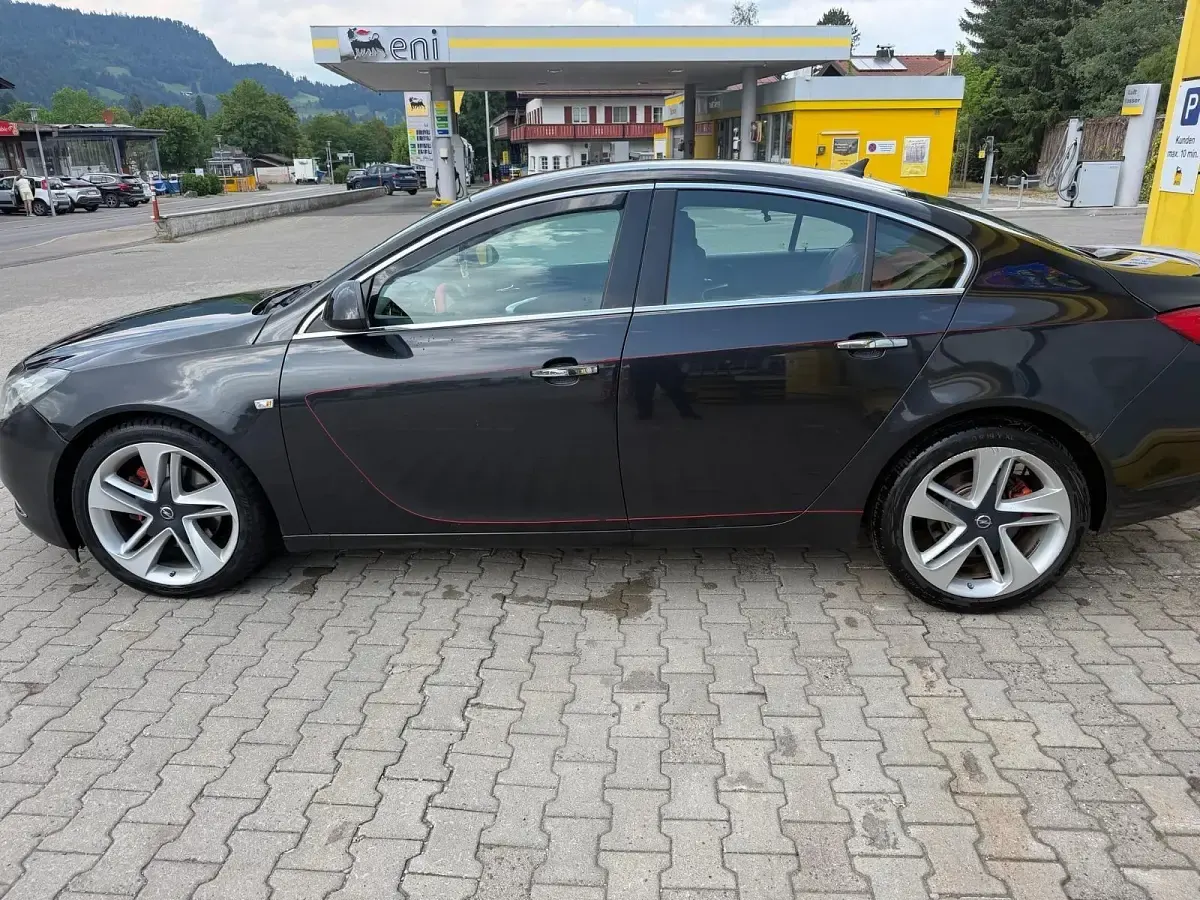 Gebraucht Opel Insignia 2010 Schwarz Limousine