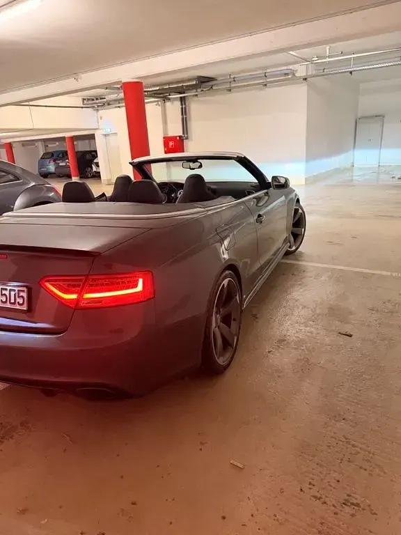 Gebraucht Audi RS5 Sport 450 PS (330 kW) 2014 Grau Cabrio