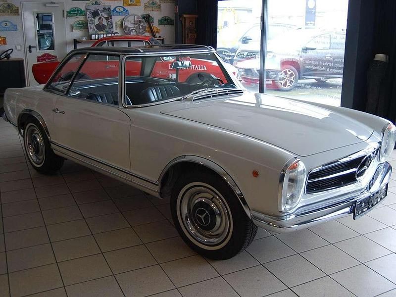 Gebraucht Mercedes W113 150 PS (110 kW) 1966 Weiß Cabrio