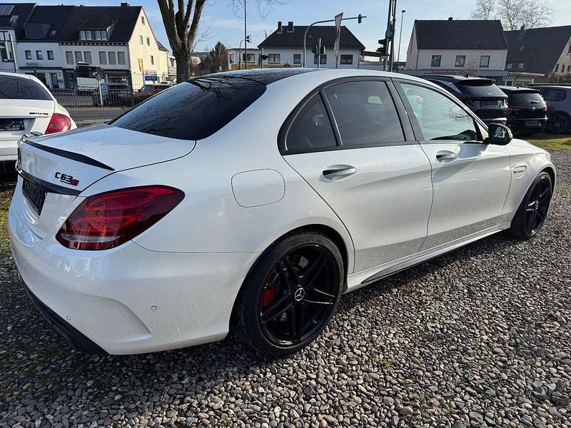 Gebraucht Mercedes C63S AMG AMG 510 PS (375 kW) 2016 Diamantweiss Limousine