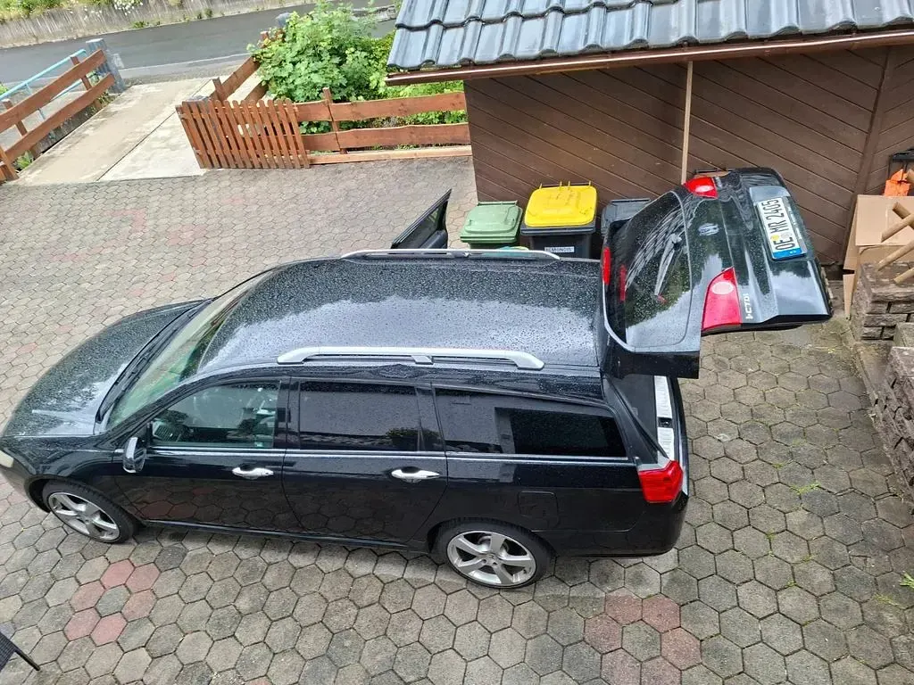 Gebraucht Honda Accord 140 PS (102 kW) 2006 Schwarz Kombi