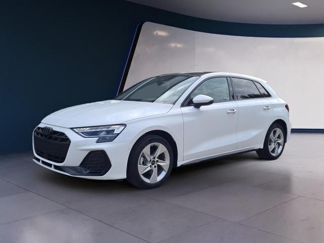 Arkonaweiß Gebraucht 2024 Audi A3 Sportback S-Line Kleinwagen | 37.440 € (Superpreis) - Bild 1/1