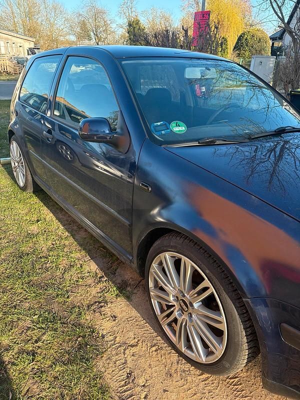 Gebraucht VW Golf IV 75 PS (55 kW) 1998 Blau Kleinwagen
