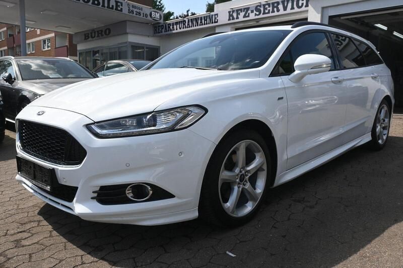 Weiß Gebraucht 2018 Ford Mondeo ST-Line Kombi | 15.498 € (Fairer Preis) - Bild 1/4