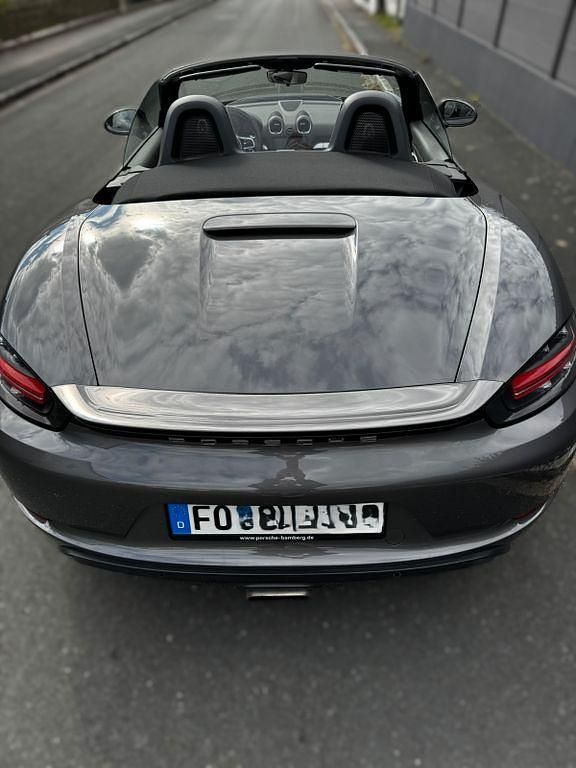 Gebraucht Porsche Boxster 299 PS (219 kW) 2017 Grau Cabrio