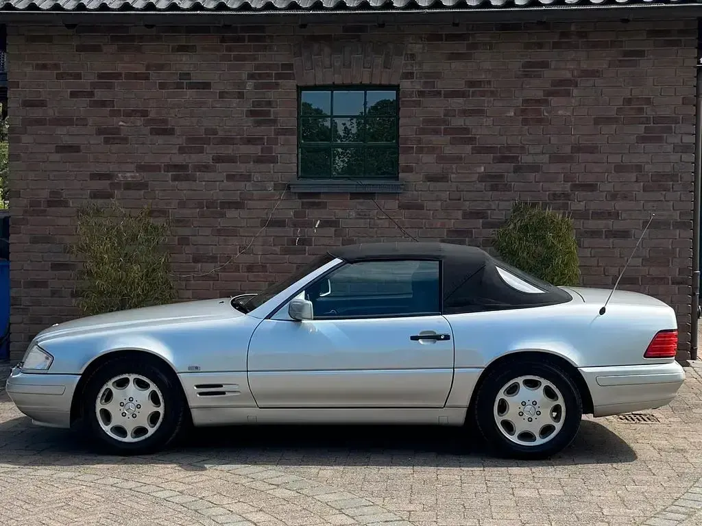 Gebraucht Mercedes SL320 231 PS (169 kW) 1998 Silber Cabrio