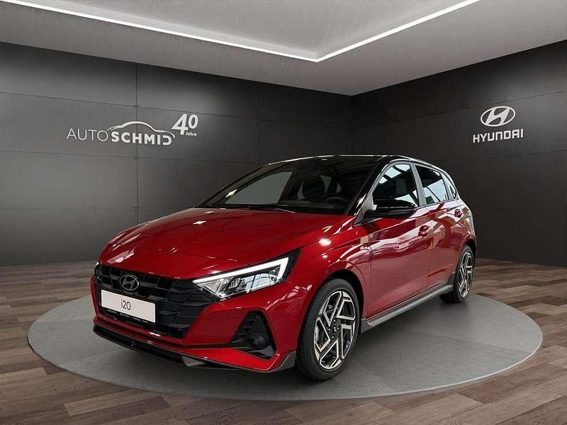 Dragon red/ phantom black / mi Gebraucht 2025 Hyundai i20 N Line Limousine | 23.390 € (Teuer) - Bild 1/4