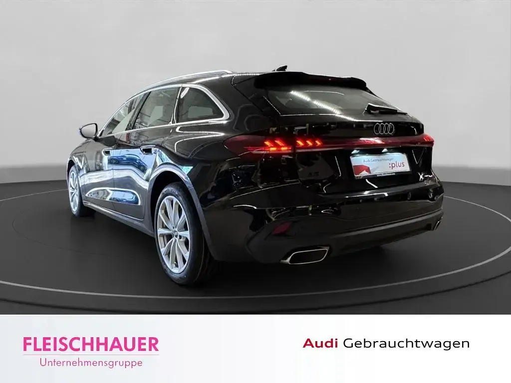 Gebraucht Audi A5 Business 204 PS (150 kW) 2025 Schwarz Kombi