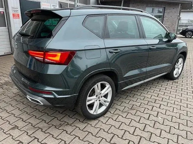 Gebraucht Seat Ateca 4Drive 150 PS (110 kW) 2023 Grün SUV