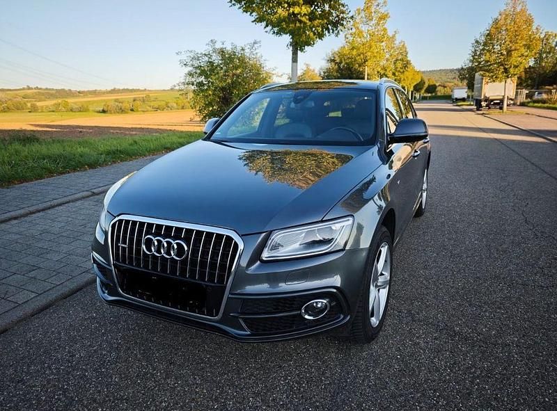Grau Gebraucht 2015 Audi Q5 S-Line SUV | 18.200 € (Fairer Preis) - Bild 1/4