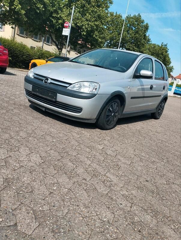 Silber Gebraucht 2002 Opel Corsa Kleinwagen | 1.100 € - Bild 1/4