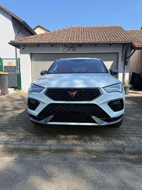 Second-hand Cupra Ateca 300 CP (220 kW) 2022 Alb SUV