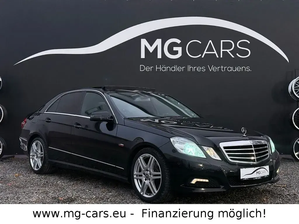 Gebraucht Mercedes E350 Avantgarde 292 PS (214 kW) 2010 Obsidianschwarz Limousine