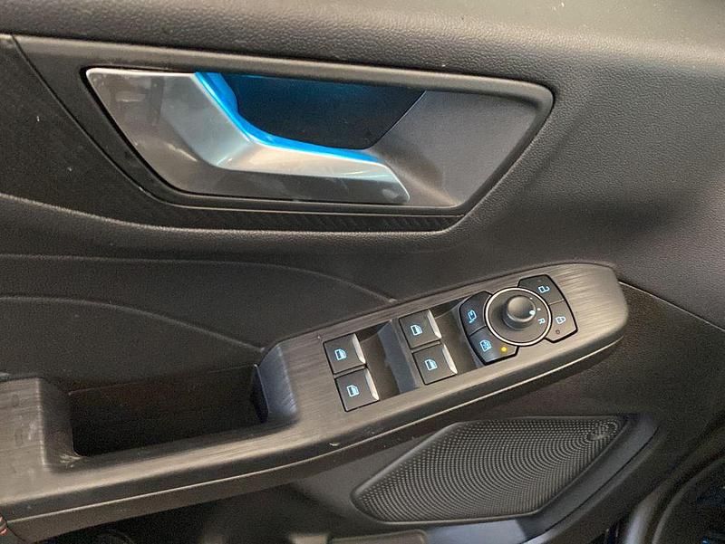 Neu Ford Kuga ST-Line 186 PS (136 kW) 2026 Schwarz SUV