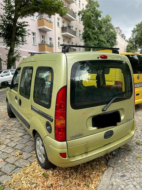 Grün Gebraucht 2005 Renault Kangoo Van | 5.500 € - Bild 1/4