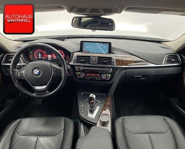 Gebraucht BMW 330 Luxury Line 258 PS (189 kW) 2018 Alpinweiss iii Kombi